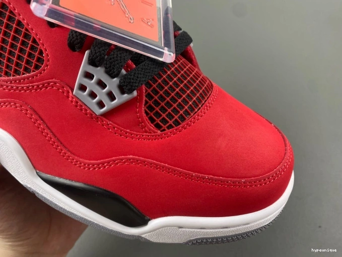 HYPE Retro Bravo Toro 308497-603 Jordan 4 0627